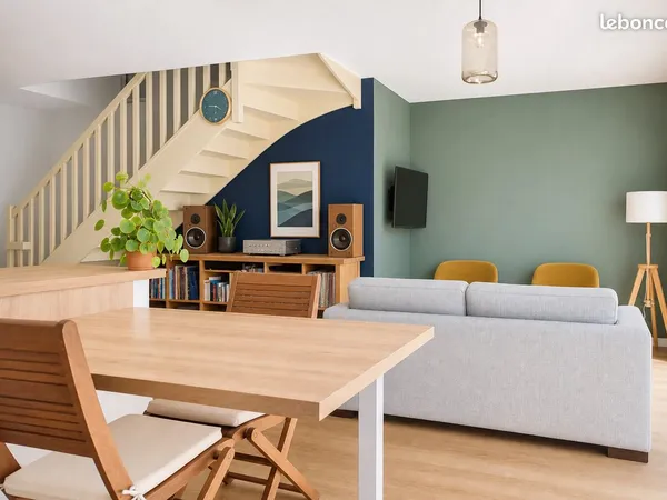 Location à l'année - Maison récente meublée 85 m² tout confort | 3 chambres | Jardin 250 m² | Saubio