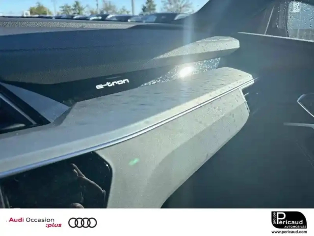 Audi E-Tron q8  sportback 55 408 ch 114 kwh quattro — photo 15