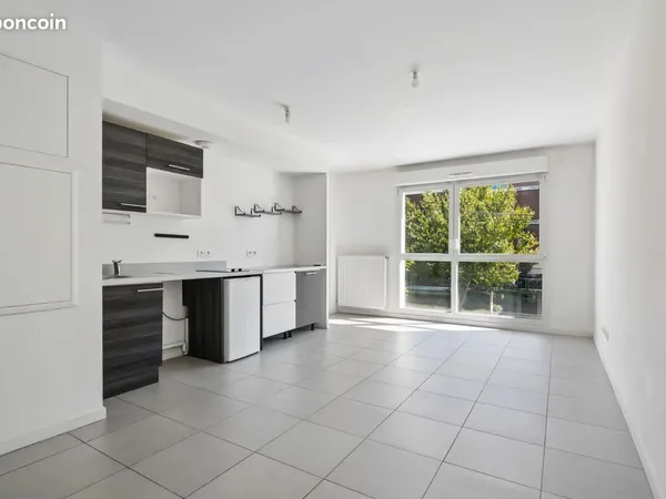 EXCLU T2 MODERNE - 41m2 - Tassin secteur Alaï