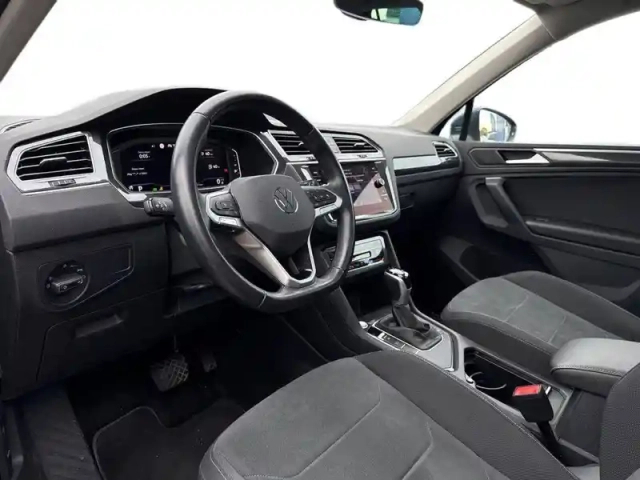 Volkswagen Tiguan 2.0 tdi 150ch dsg7 — photo 15