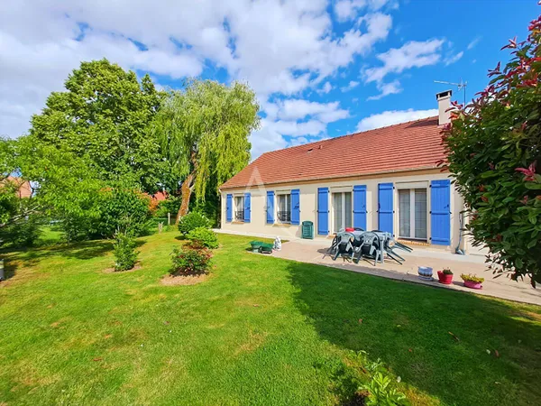 Maison de plain-pied 5 pièces 94 m²