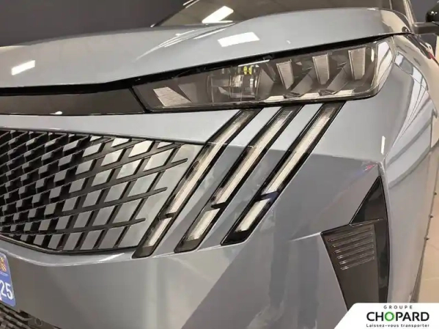 Peugeot 5008 hybrid 145 e-dcs6 — photo 5