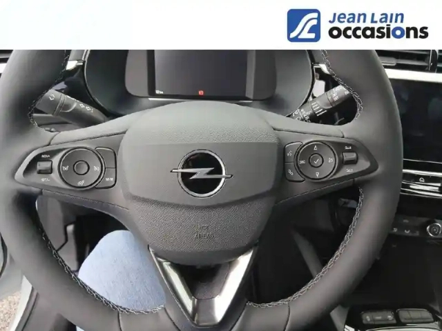 Opel Corsa 1.2 turbo 100 ch bvm6 — photo 12