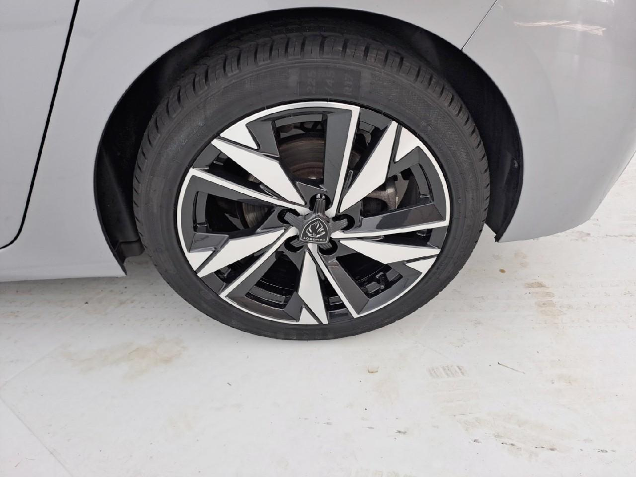 Peugeot 308 puretech 130ch s&s bvm6 allure — photo 19
