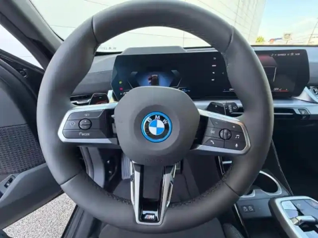 Bmw X1 xdrive25e 245ch m sport — photo 9