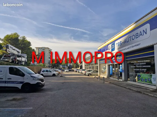 Local commercial 477 m² Mougins