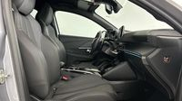 Peugeot 208 1.2 PureTech 130ch S&S GT EAT8 — photo 15