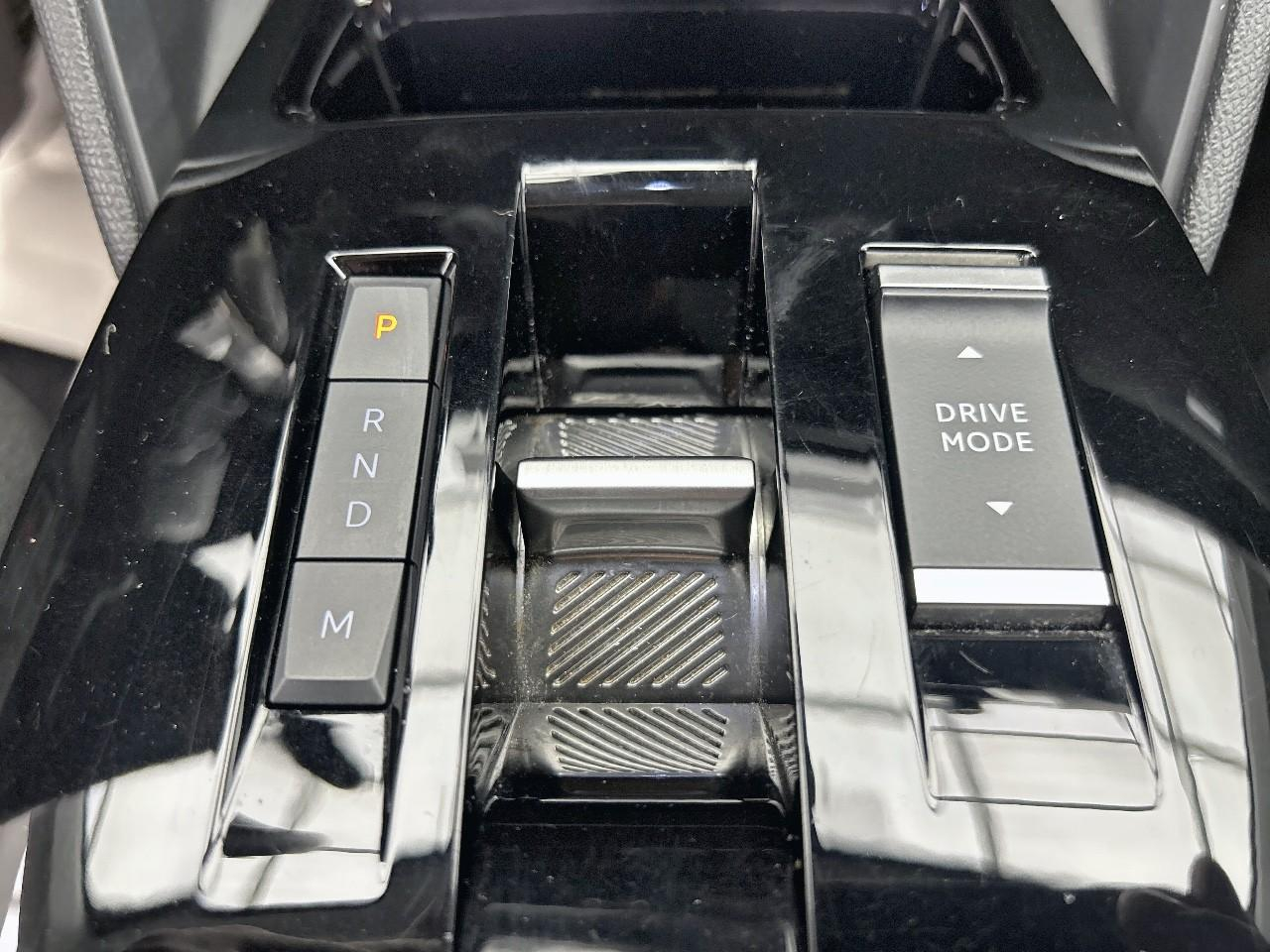Citroën C4 puretech 130 s&s eat8 c-series — photo 17