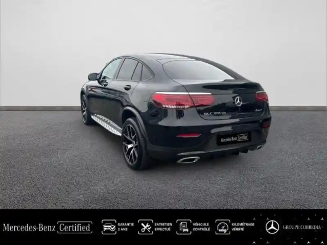 Mercedes Glc coupé 300 de 194+122ch amg line 4matic 9g-tronic — photo 3