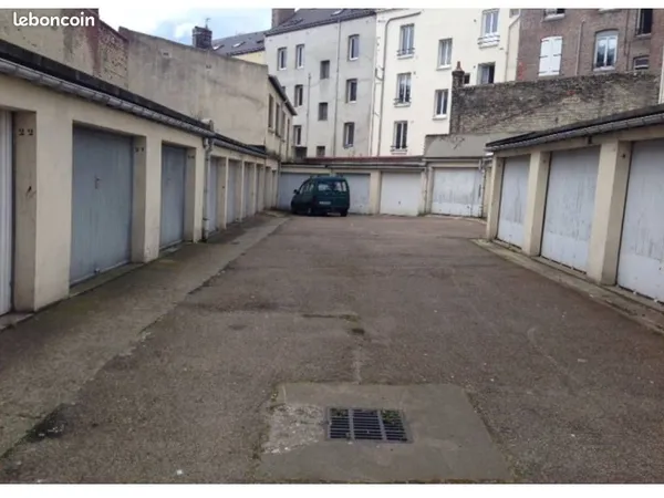 GARAGE-BOX-PARKING-GARDE MEUBLE-EDF- gare