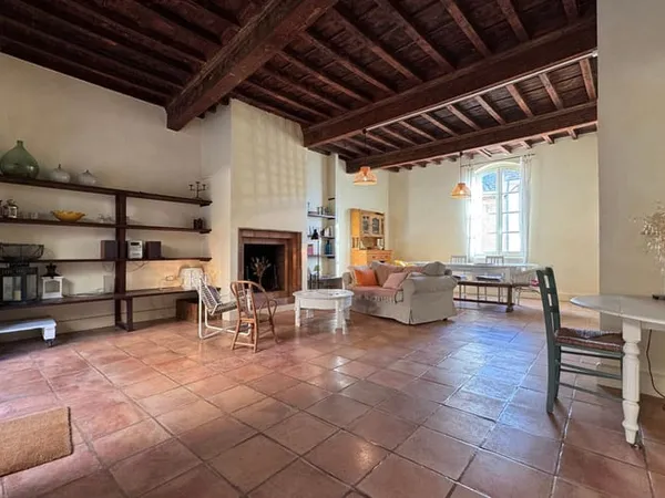 Maison 4 pièces 164 m²
