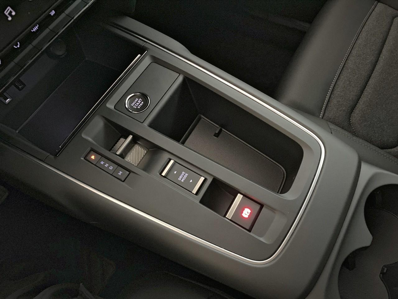 Peugeot 3008 hybrid 145 e-dcs6 allure — photo 15