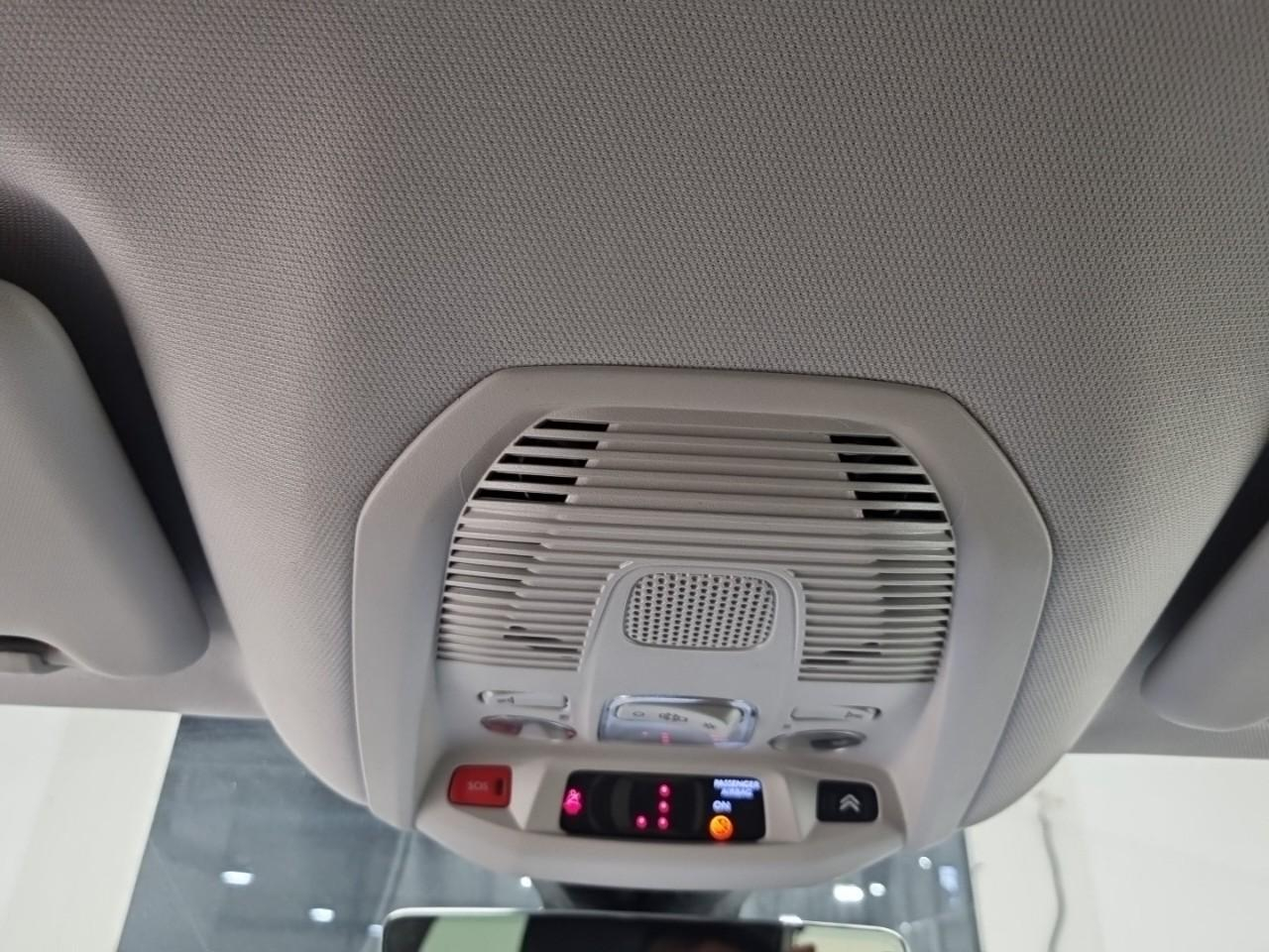 Citroën C5 Aircross hybride rechargeable 225 e-eat8 c-series — photo 30