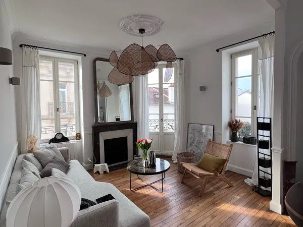 Appartement Nancy Commanderie rénové avec garage