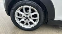 Mini Mini Cooper 136ch Chili — photo 20