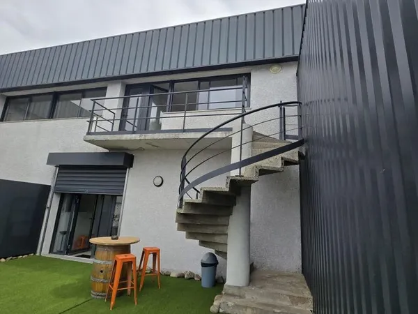 Bureaux 16 m²