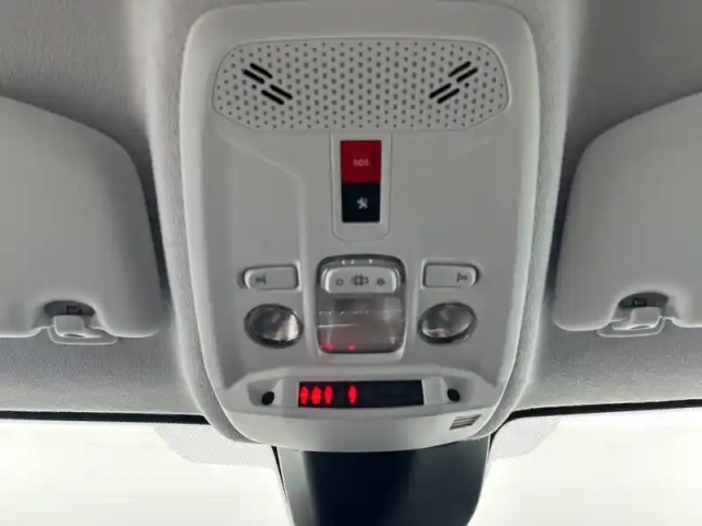 Peugeot 208 electrique 50 kwh 136ch — photo 66