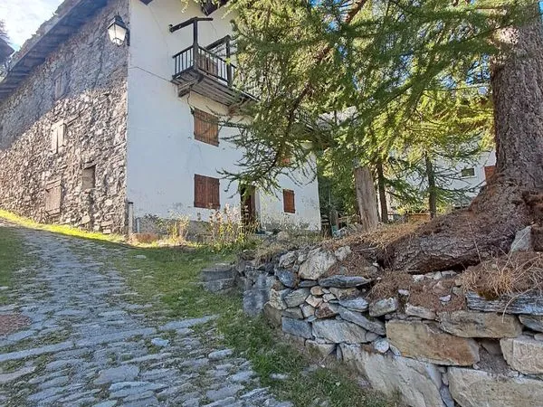 Propriété 9 pièces 224 m²