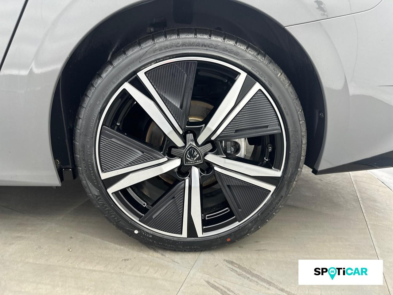 Peugeot 308 sw 1.2 hybrid 145ch gt e-dcs6 — photo 11