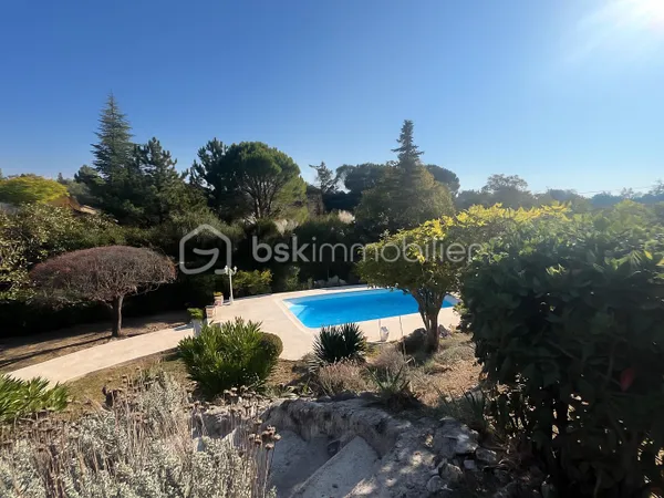 Maison 6 pièces 141 m²