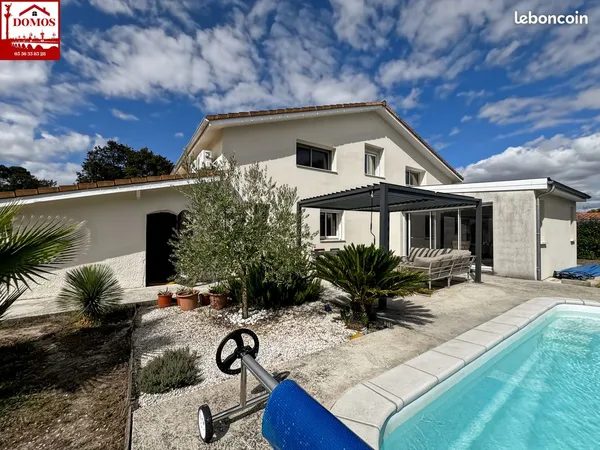 Maison 8 pièces 200 m²