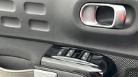 Citroen C3 1.5 BlueHDi 100ch S&S Shine Business — photo 16