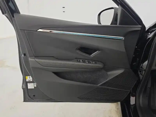 Renault Megane e-tech 220 ch autonomie confort gsr2 — photo 106