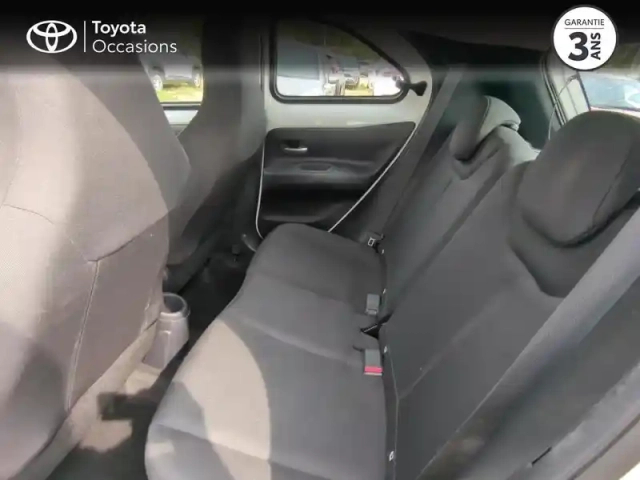 Toyota Aygo X 1.0 vvt-i 72ch dynamic my23 — photo 12