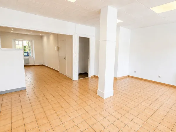 Local commercial 62 m²
