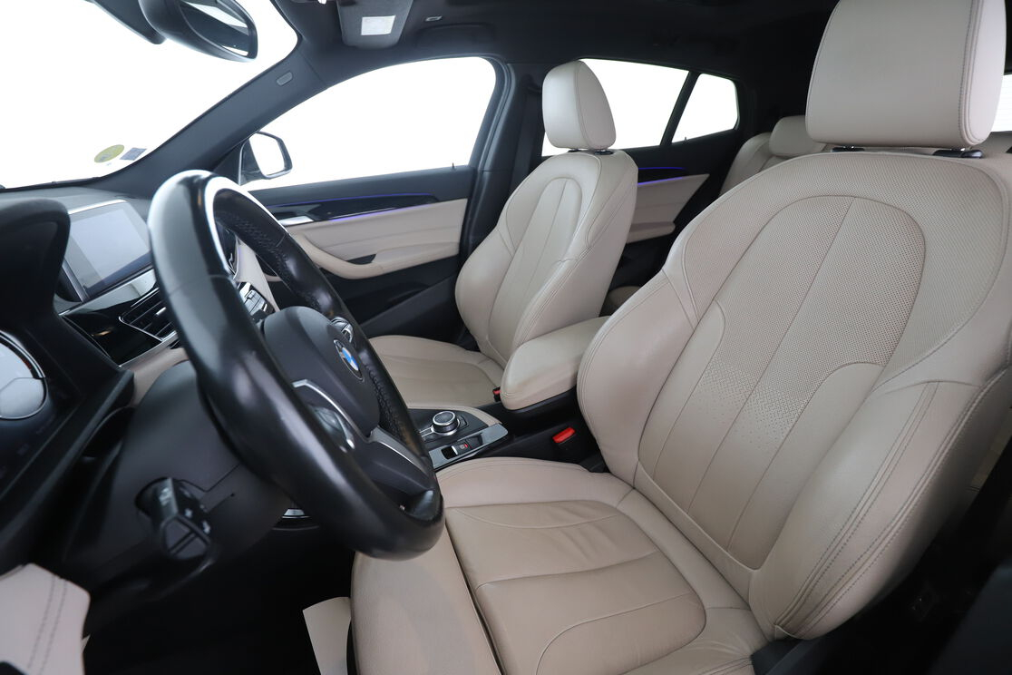 BMW X2 sDrive18dA M Sport — photo 9