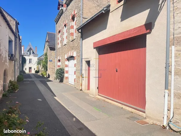 Immeuble 2 pièces 111 m²