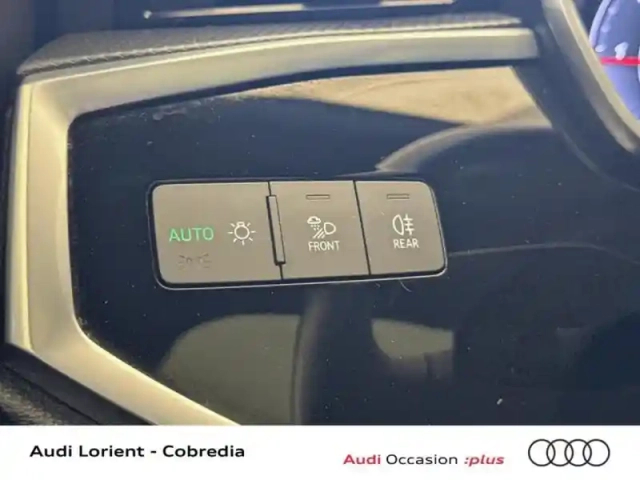 Audi Q3 sportback 35 tdi 150ch s edition s tronic 7 — photo 12