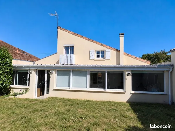 Maison 5 pièces 153 m²