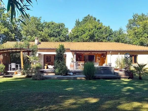 Maison 6 pièces 170 m²