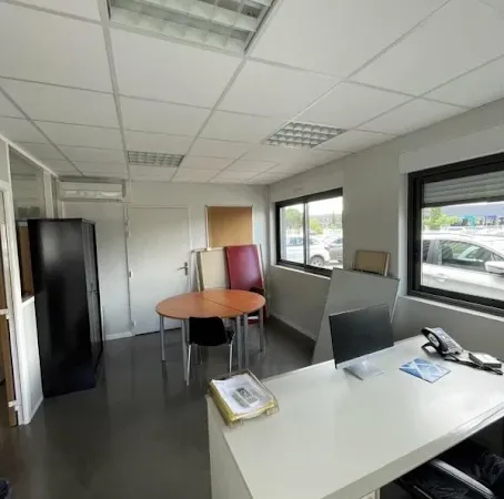 Bureaux 68 m²