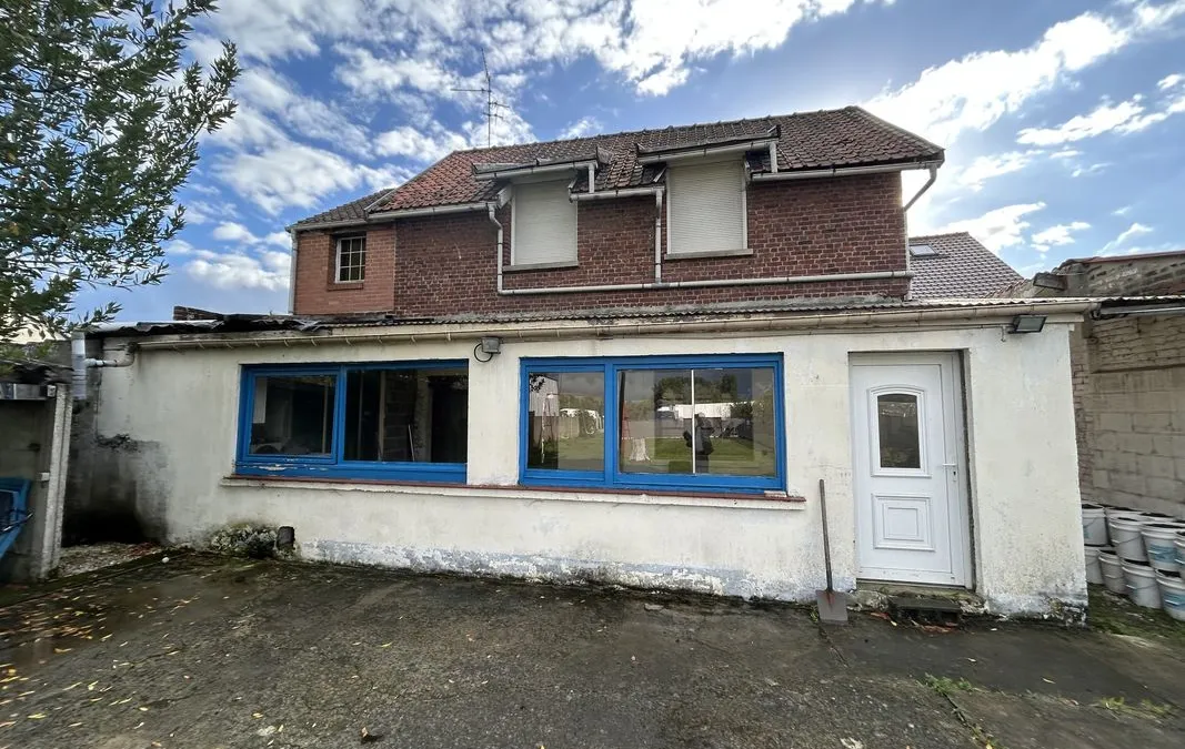 Photo 1