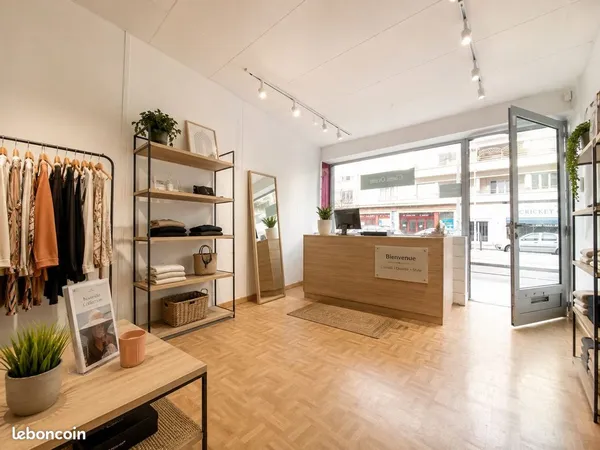 Local commercial 37 m² Saint-Nazaire