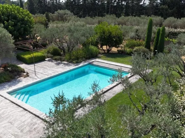 Maison 7 pièces 200 m²