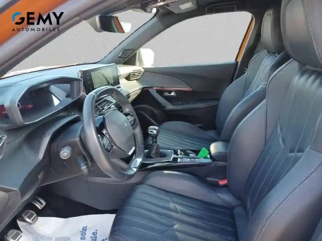 Peugeot 2008 puretech 130 s&amp;s bvm6 — photo 10