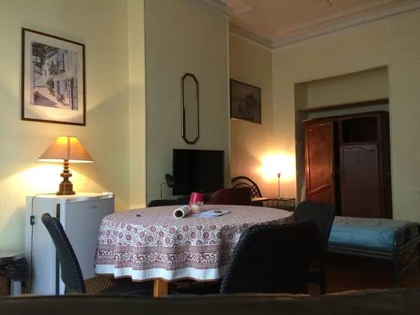 Grande chambre au centre de Nice