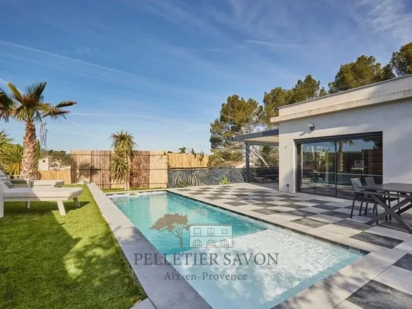 Maison de plain-pied 6 pièces 150 m²