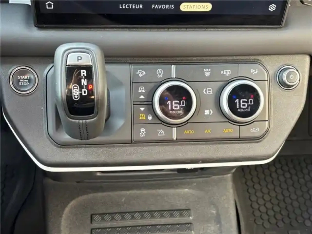 Land Rover Defender 90 d250 mhev bva8 hardtop x-dynamic — photo 35
