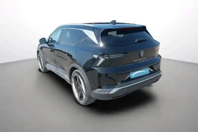 Renault Scenic e-tech électrique 220 ch grande autonomie — photo 4