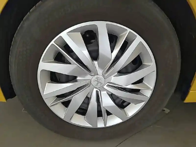 Peugeot 208 bluehdi 100 s&amp;s bvm6 — photo 61