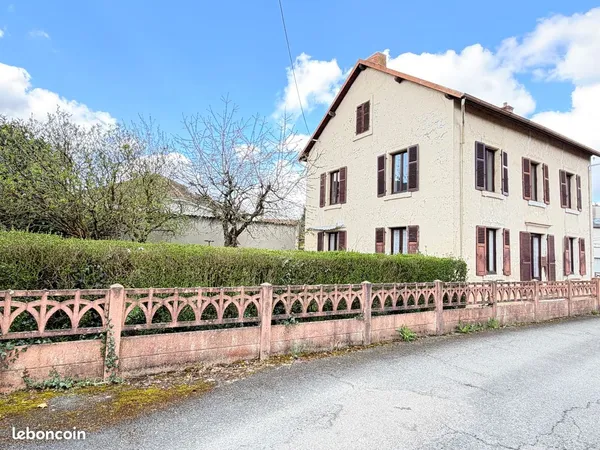 Maison 7 pièces 180 m²