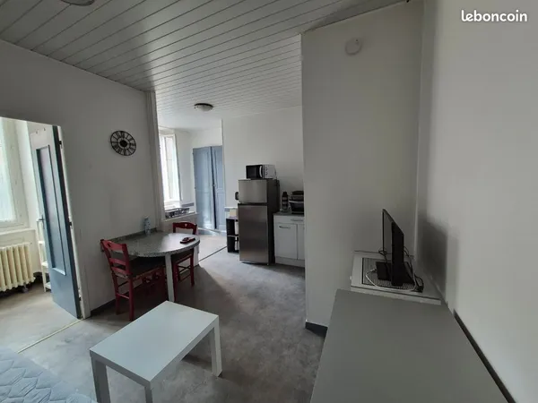 Location F2 meublé