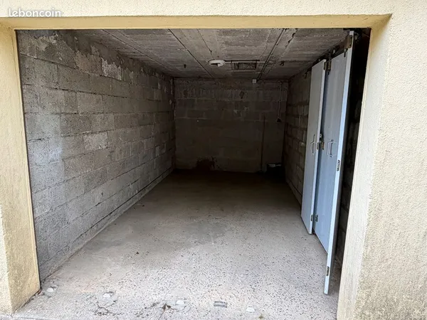 Parking/box AURAY