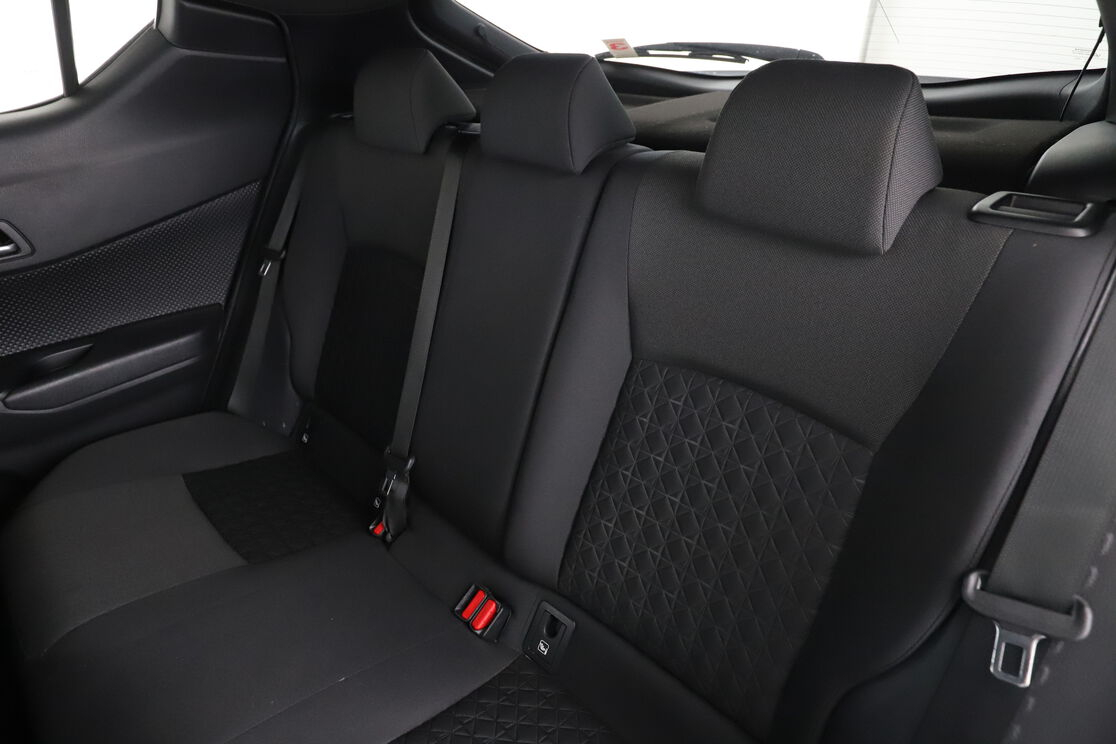 Toyota C-HR 1.8 Hybride Edition — photo 13