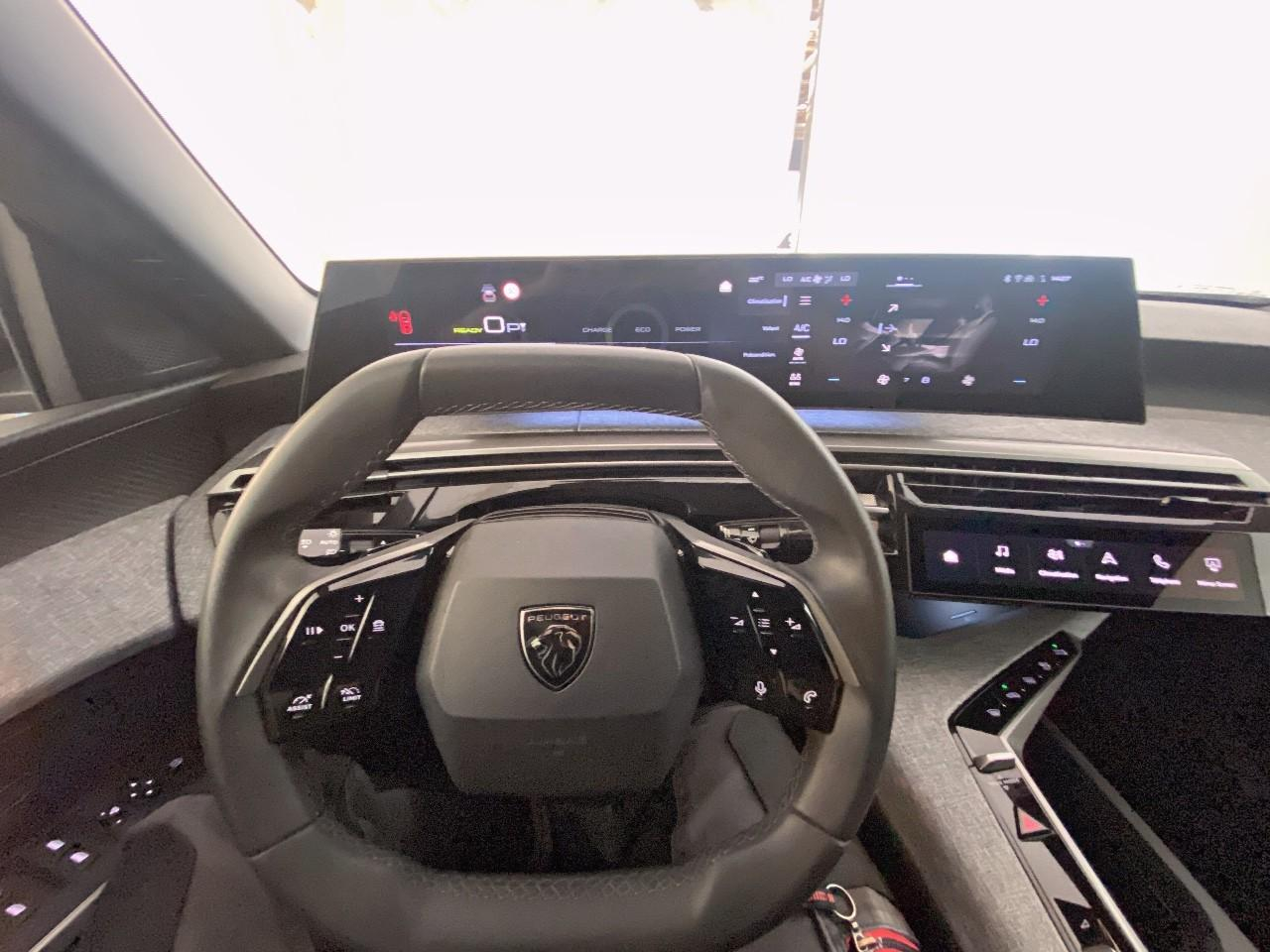 Peugeot 3008 electrique 210 ch 73 kwh allure — photo 12