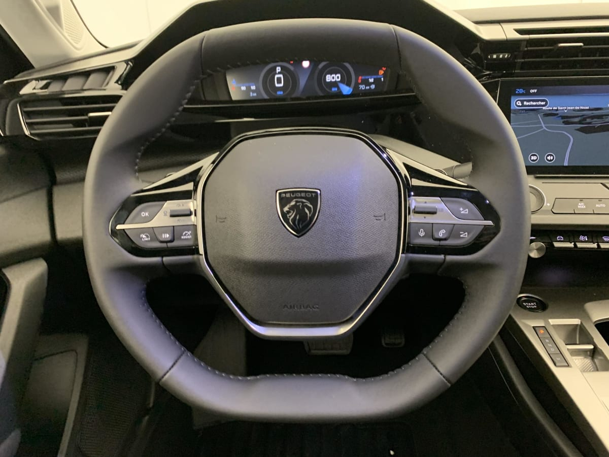 Peugeot 308 — photo 14
